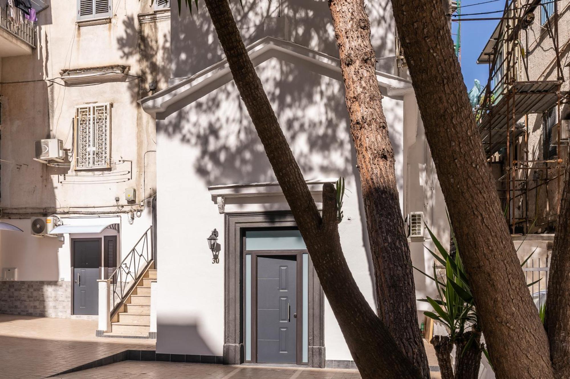 The Quarters Naples Apartments Exterior photo