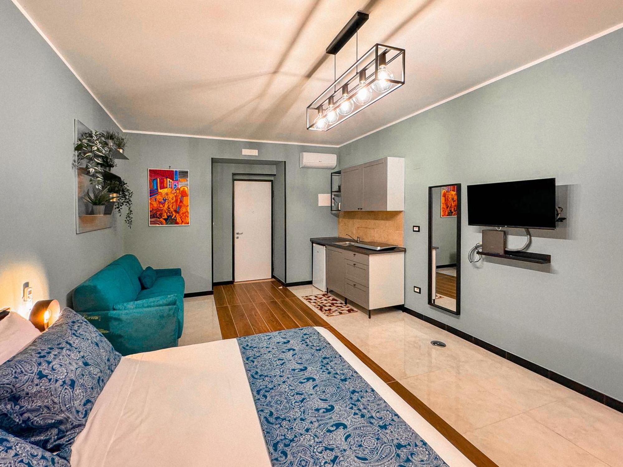 The Quarters Naples Apartments Exterior photo